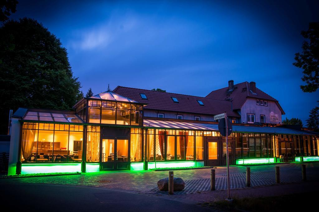 Hotel Zur Heidebluete Hambühren Extérieur photo