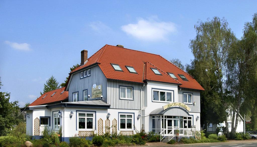 Hotel Zur Heidebluete Hambühren Extérieur photo