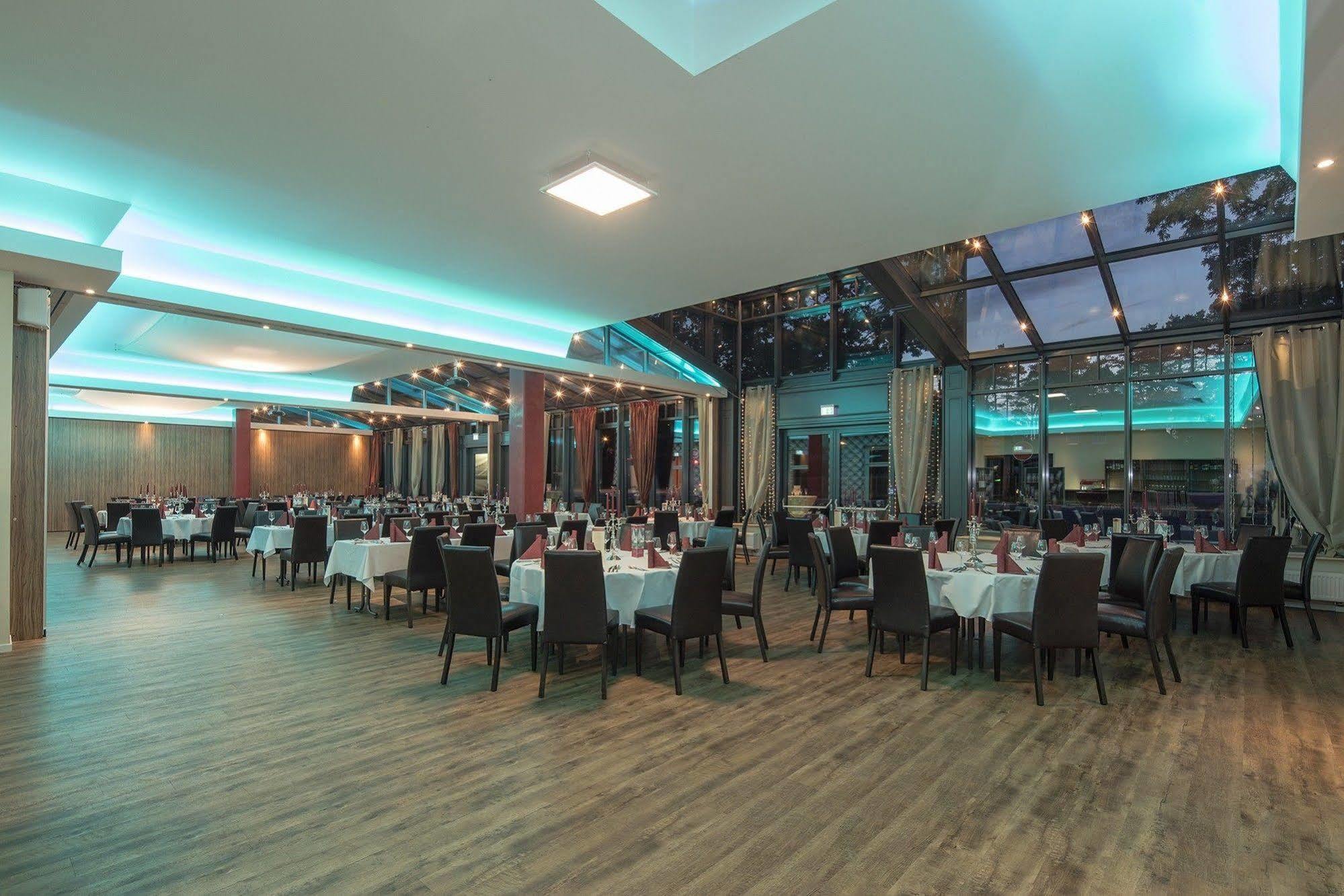 Hotel Zur Heidebluete Hambühren Extérieur photo